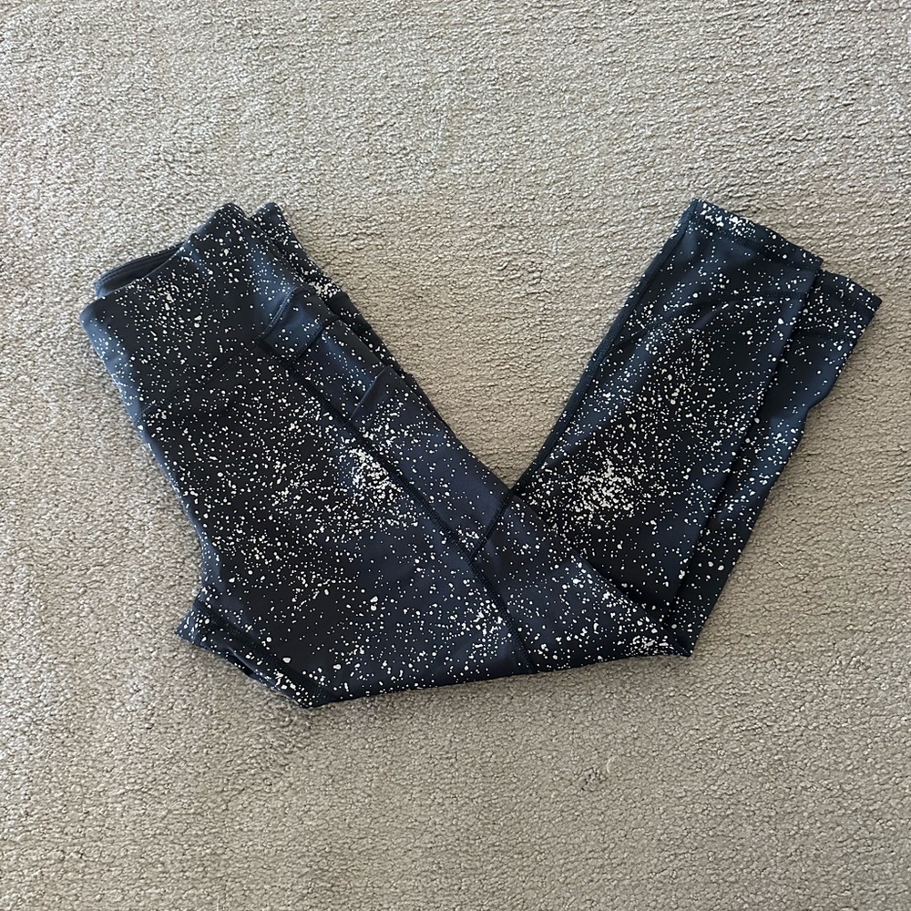 ZYIA Black and White Patterned Leggings